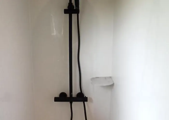 Tiny In De Polders Nyaraló *